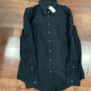 Gap tailored women’s shirt. Black size medium.